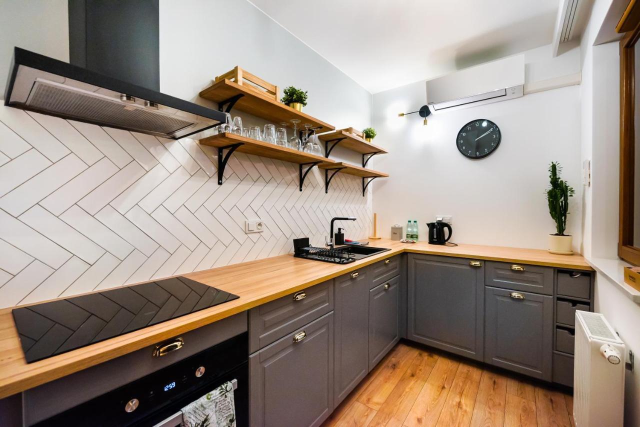 Grzybowska Luxury Apartment Варшава Екстериор снимка